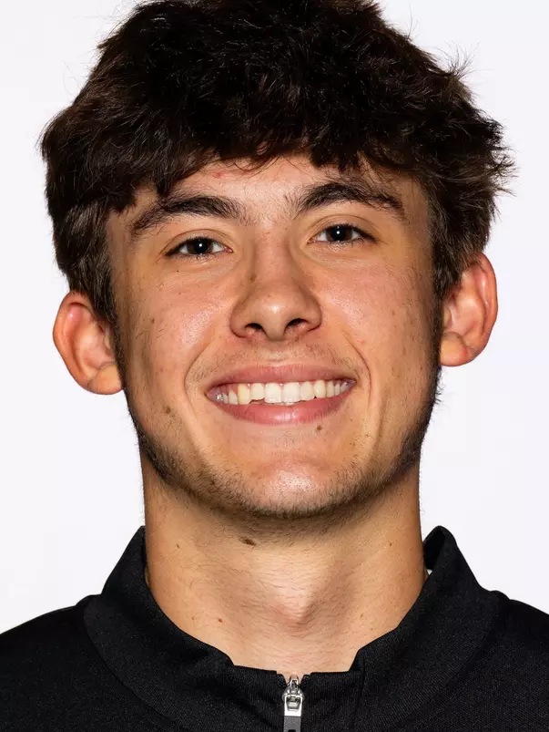 Brandon Beavers XC Headshot 23