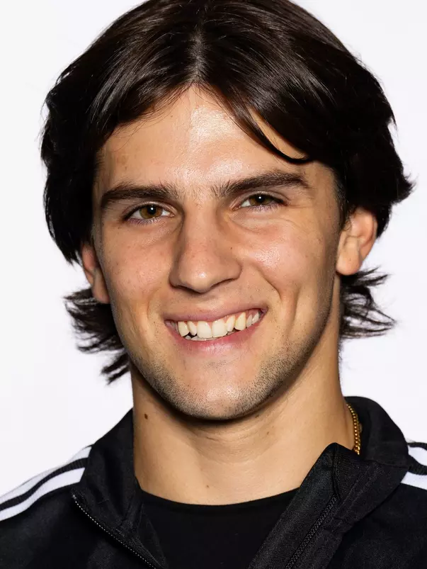 Louden Boudreaux XC Headshot 23