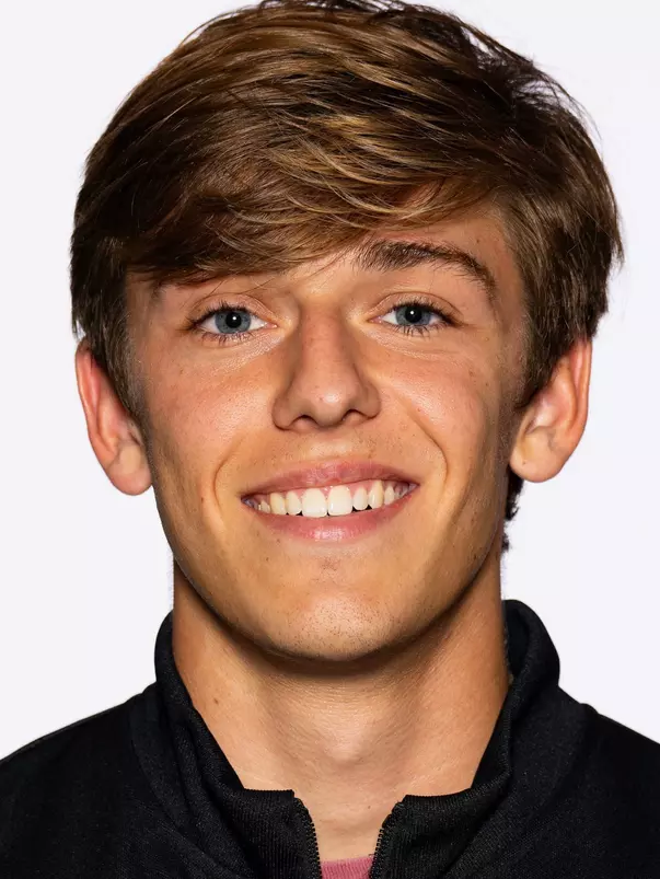 Peyton Bourgeois XC Headshot 23