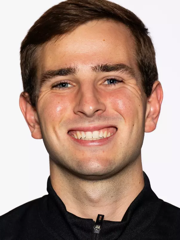 Reece Shelby XC Headshot 23