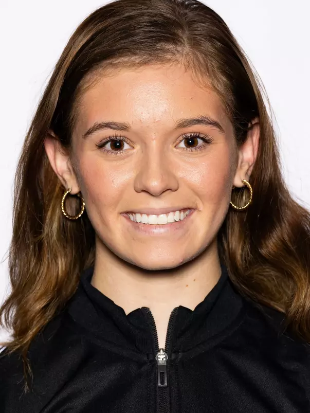 Samantha Ponzo XC Headshot 23