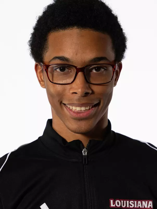 January 11, 2024 . Amare Porter Men’s Track & Field Headshots.