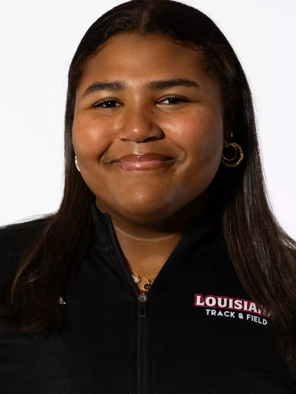 January 10, 2024 . Lyndsey Darensbourg Women’s Track & Field Headshots.