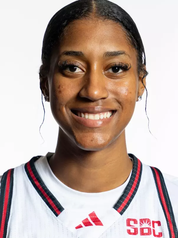 WBB Kamryn Jones 2024-25 Season Headshot