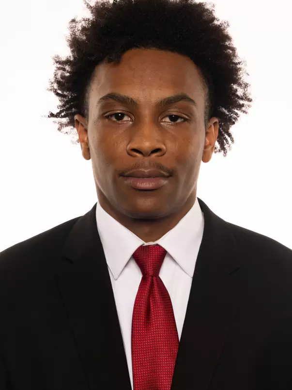 Koron Davis 24-25 MBB Headshot