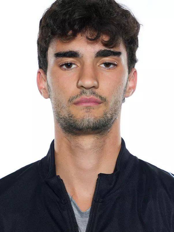 Owen Tauzin headshot 2024
