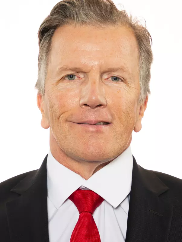 Carlin Clayton STAFF HEADSHOT . Updated 1 August, 2024