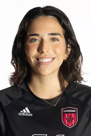 Alyssa Cox headshot 2024