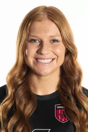 Bailey Giddings headshot 2024