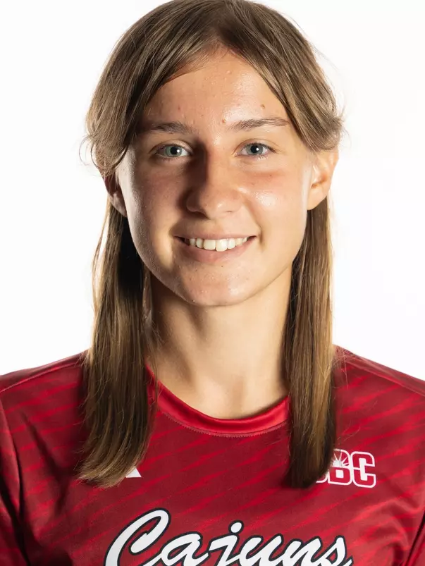 Amelia Majtczak headshot 2024