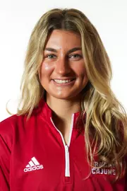 Evalyn Abdmoulaie headshot