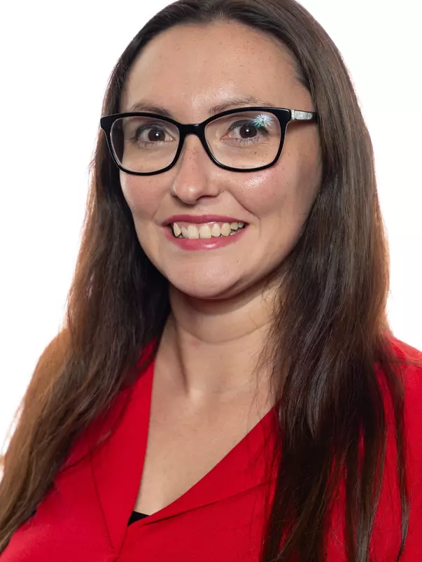 Ainsley Gary Headshot