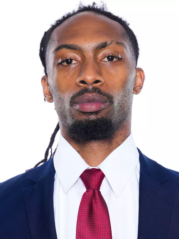 Zeke Cook headshot