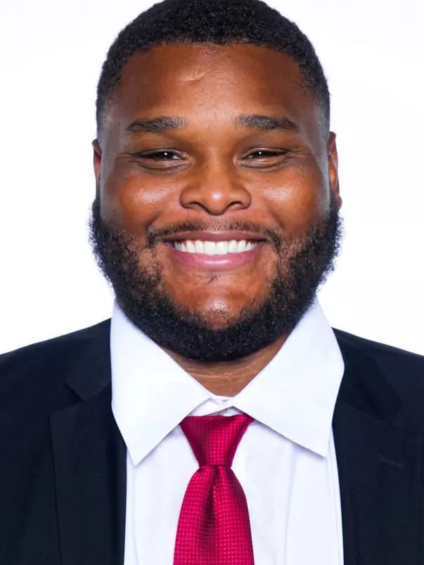 LAFAYETTE, LA - JUNE 27: poses for a headshot at the Louisiana Creative Studio on June 27, 2025 in Lafayette, Louisiana. (Photo by Benjamin R. Massey/Ragin’ Cajuns Athletics)