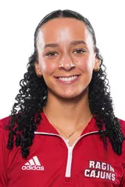 Cate Williamson XC headshot 2025