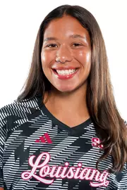 Tori Bocklstadter headshot