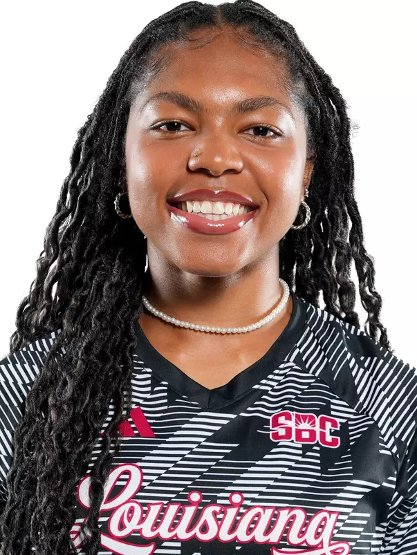 Maiya Clark headshot