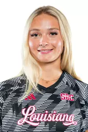 Charlotte Hinchey headshot