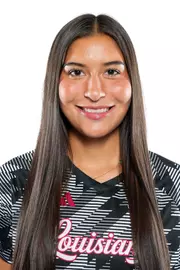 Olivia Orellana headshot