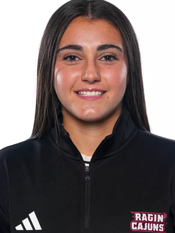 Martina Della Gora headshot