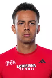 Darius Balan headshot