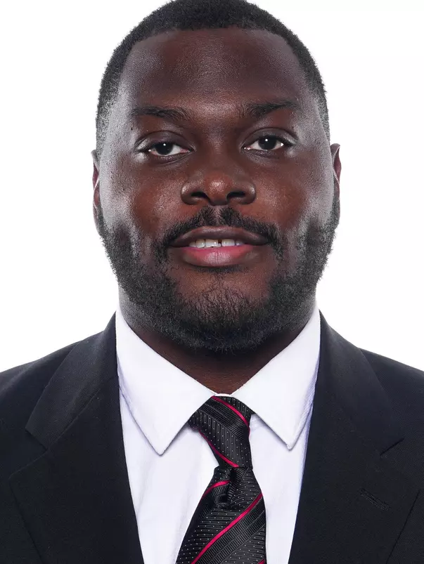 Josh Ivory headshot