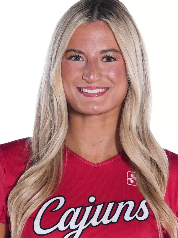 VB Sophia Armstrong 2026 Season Headshot