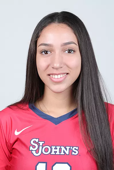 Amariis Garcia New Headshot