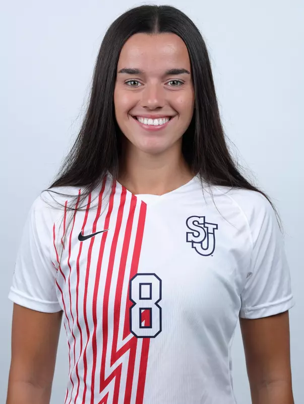 Ava Collins Headshot