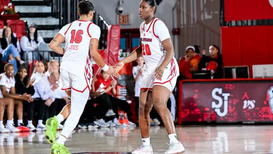 Sa'Mya Wyatt and Daniela Abies