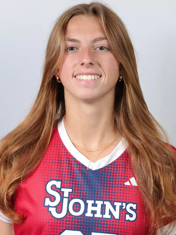 Maya Terwilliger Headshot