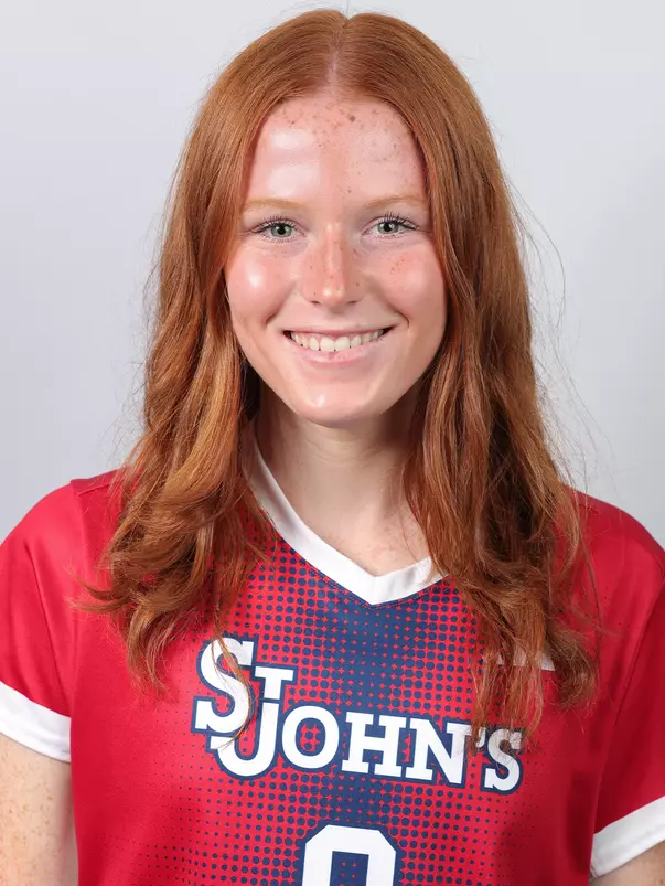 Julia Rollison Headshot