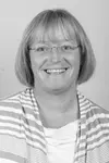 Liz Sullivan Headshot