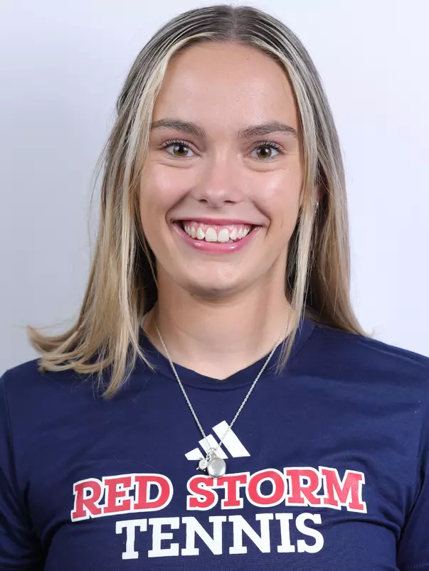 Abi Redman Headshot