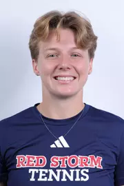 Noemi Babikova Headshot