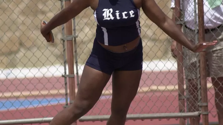 Three Owls Automatically Qualify for NCAA Meet