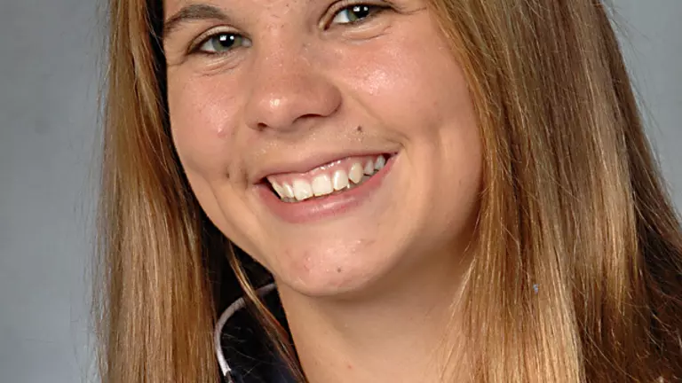 Swimmers Head West This Weekend To Compete In NIKE Cup