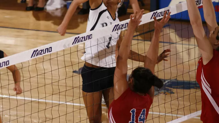 Volleyball's Bogan Earns AVCA All-Region Honors