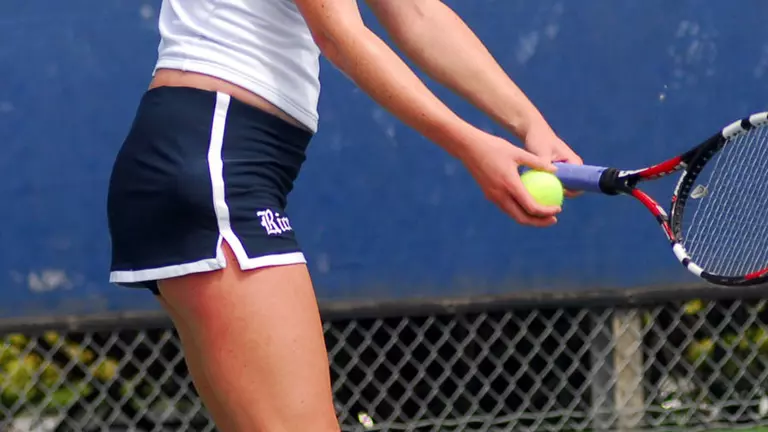 No. 56 Women's Tennis Sweeps SMU