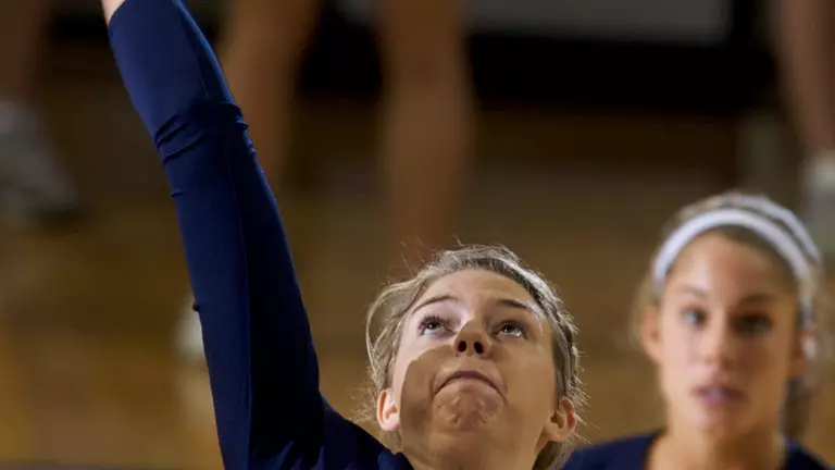 Rice Beats Tulane 3-0 in Volleyball