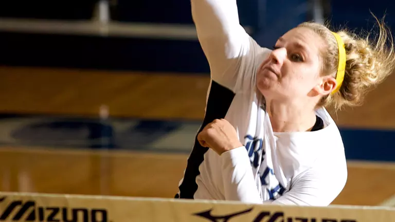 Owls Play at Tulane & UTEP