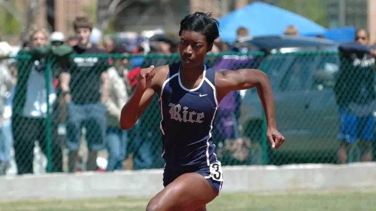 Rice's Washington Receives C-USA Service Award