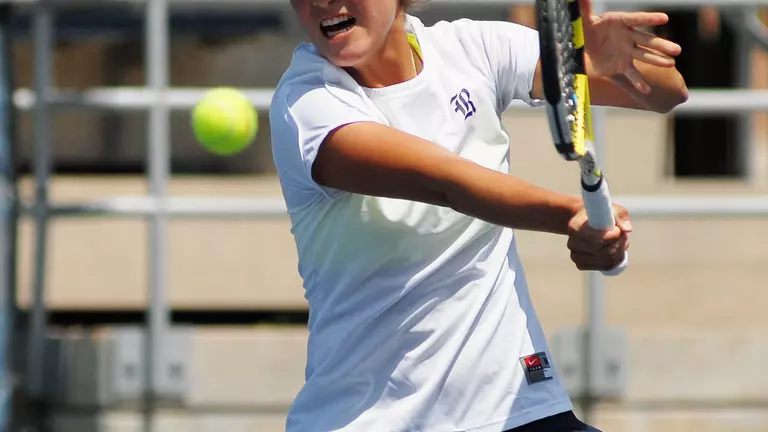 Guzman, Nguyen Advance at Cougar Fall Draw