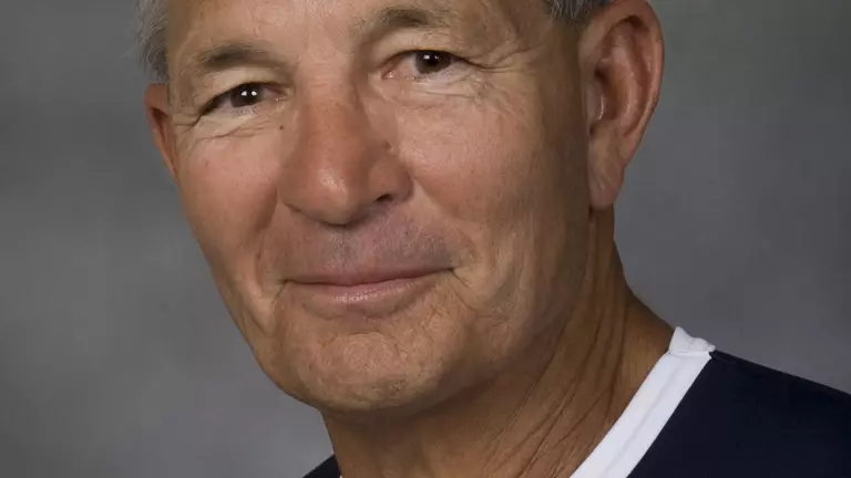 Smarr Named to North Carolina Tennis Hall Of Fame