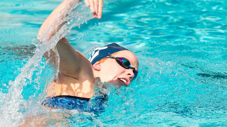 Owl Swimmers Named a 2014 Scholar All-American Team