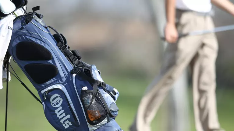 Owls Venture to The Woodlands for Next Tournament