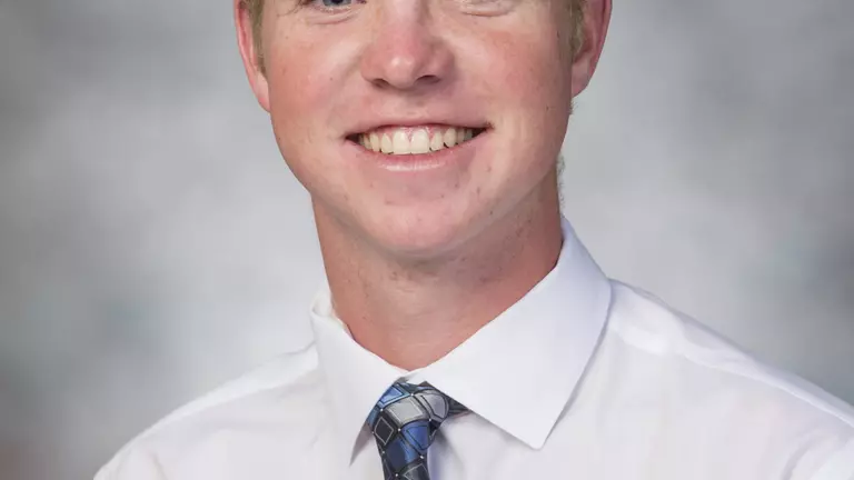 Reilly, Owls Make a Move in Round Two