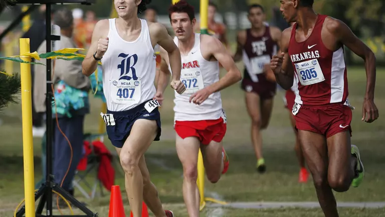 Firth Competes At NCAA Championships