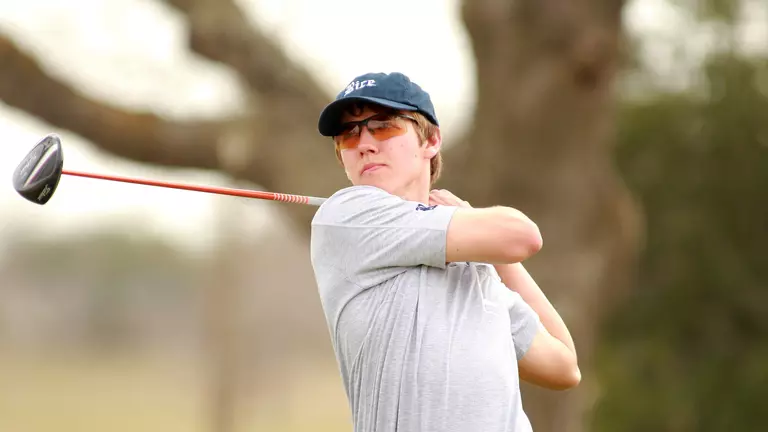 Owls Surge to Fourth-Place Finish at Miramont Invitational