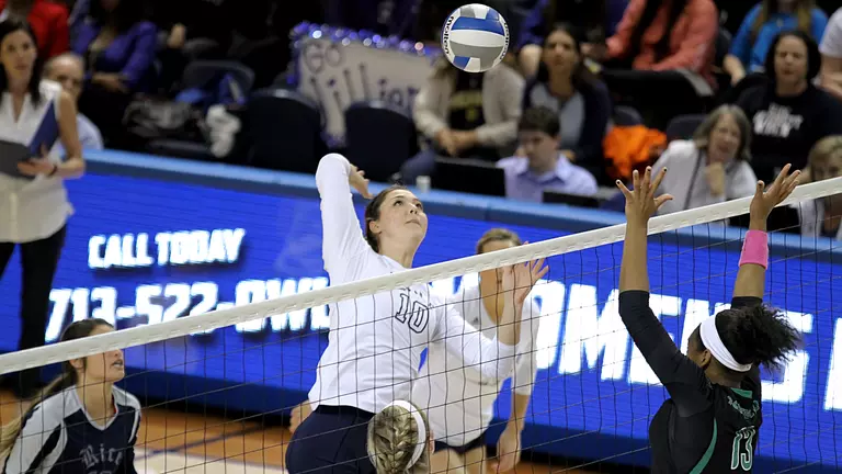 Volleyball Set To Close Out Regular Season